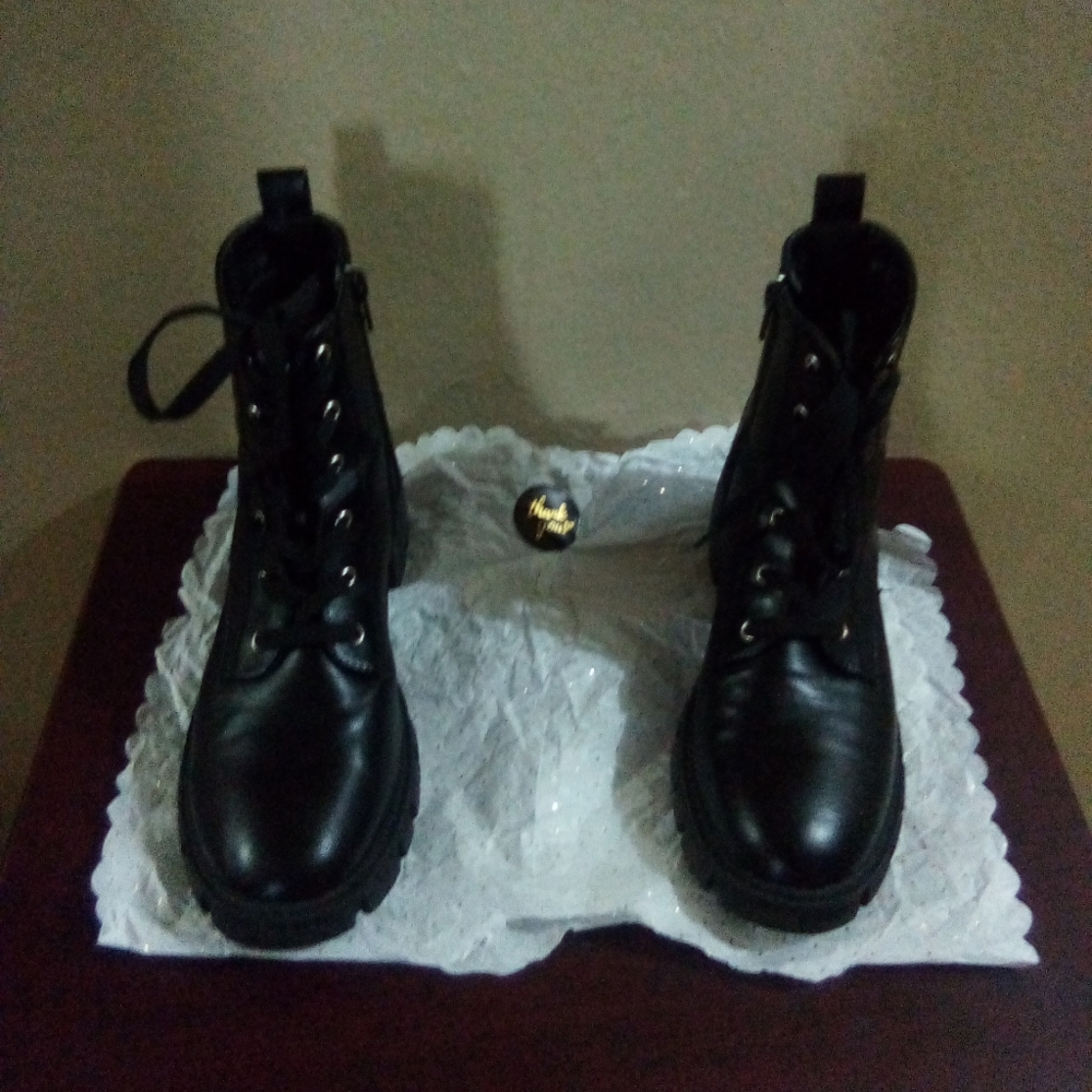 Espirit Leather Boots